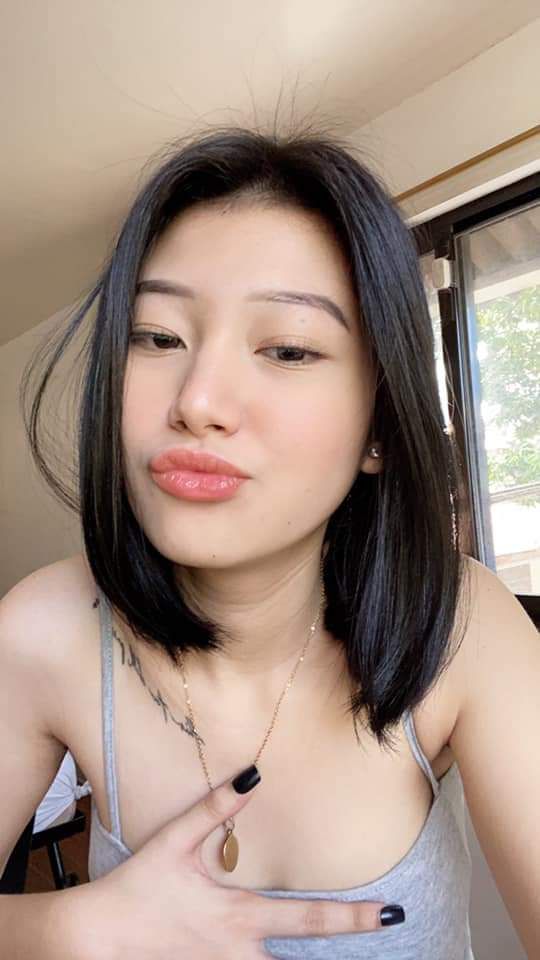Bú cục thịt cho bố để thế chấp tiền cho chồng